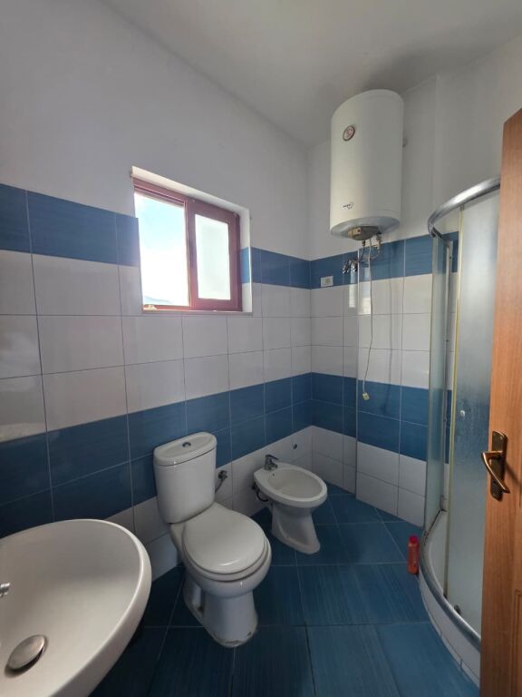 AFFITTASI APPARTAMENTO 2+1+2 BAGNI, NUOVO SAUK, TIRANA