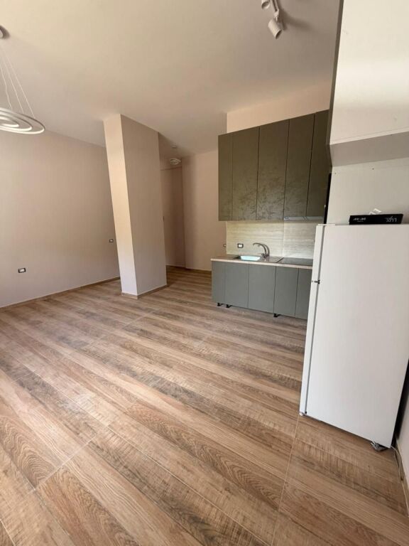 Monolocale in Vendita a Shkëmbi i Kavajës