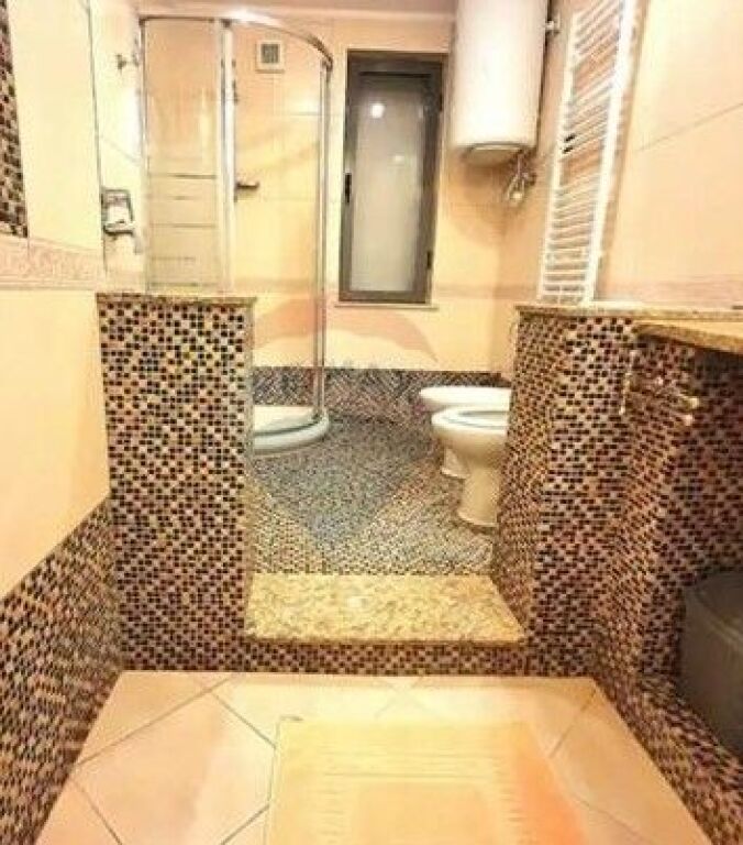 Vendesi in vendita Appartamento 2+1+2 nel Centro  ID:530221066-264