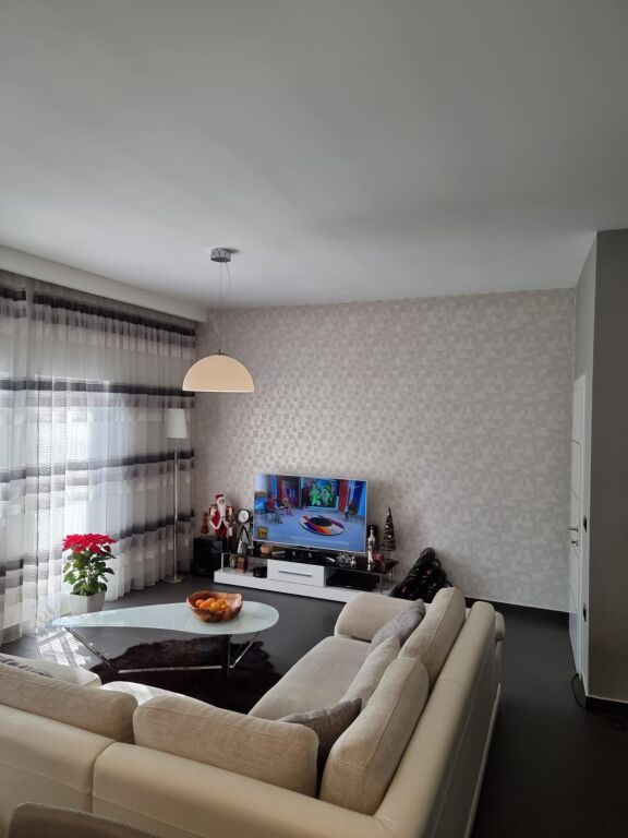 🏡 For Rent 2nd Floor of a Villa – 3+1 📍 Location: 5 Maji Rruga Besa💰 Price: 700 €/Month