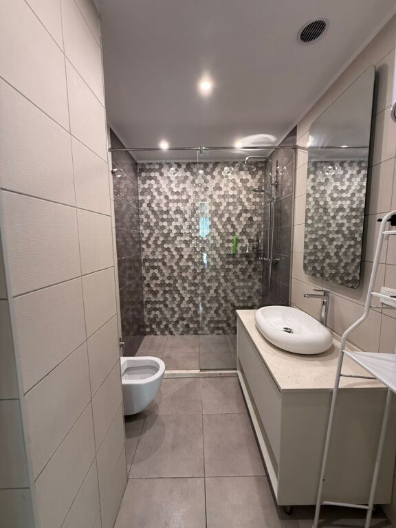 Rent, Apartment 2+1+2, Aviation Field, Tirana.
