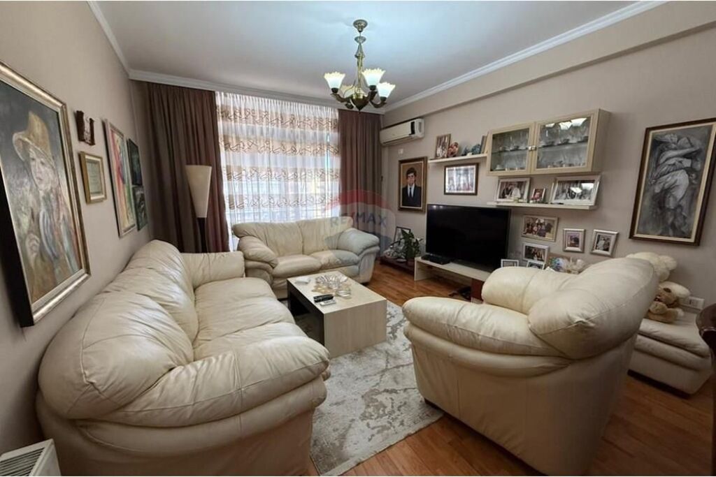APPARTAMENTO 2+1+2 IN VENDITA A KOMUNA E PARISIT