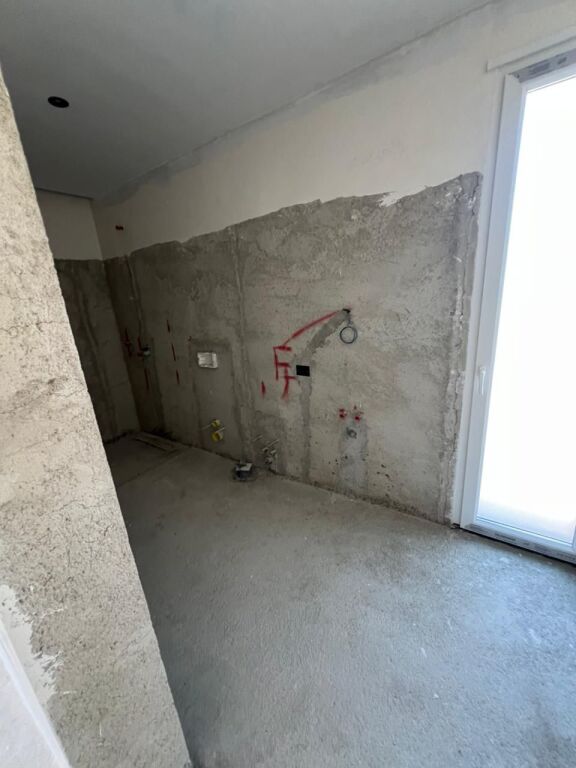 Casa in Vendita a Sallmonë, Durazzo