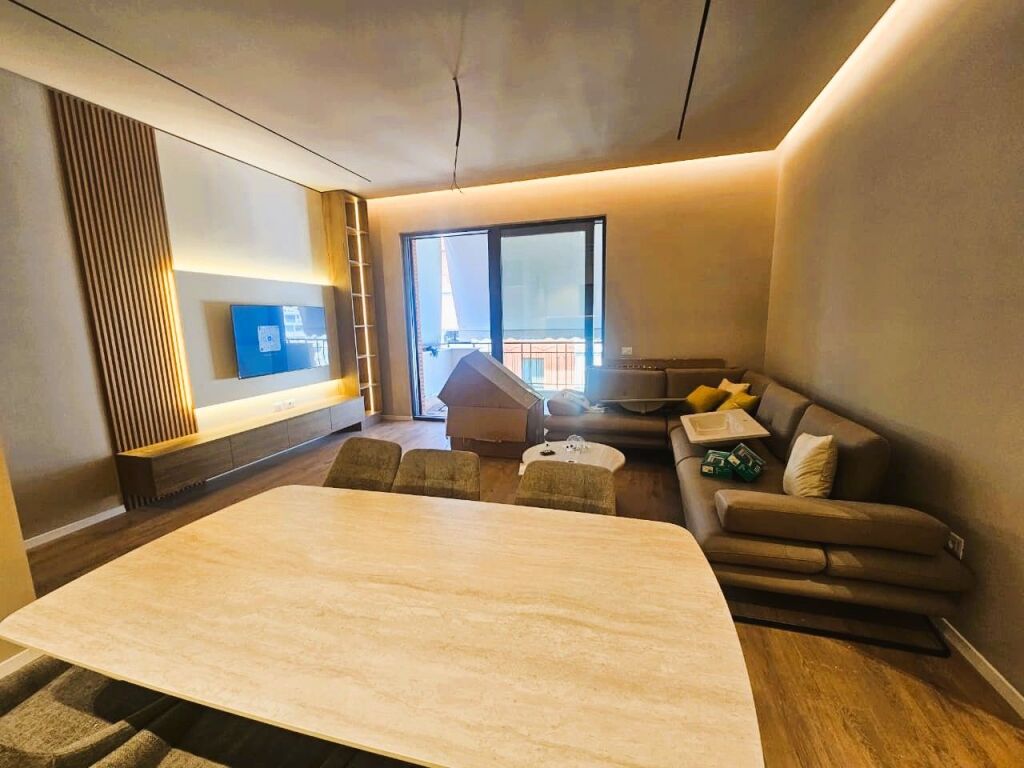 🏡 JEPET ME QIRA | APARTAMENT 2+1+2 – KOMPLEKSI DELIJORGJI ✨