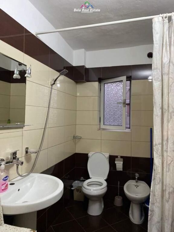 Apartament me qera 2+1 prane Shkolles se Baletit (ID B22194) Tirane
