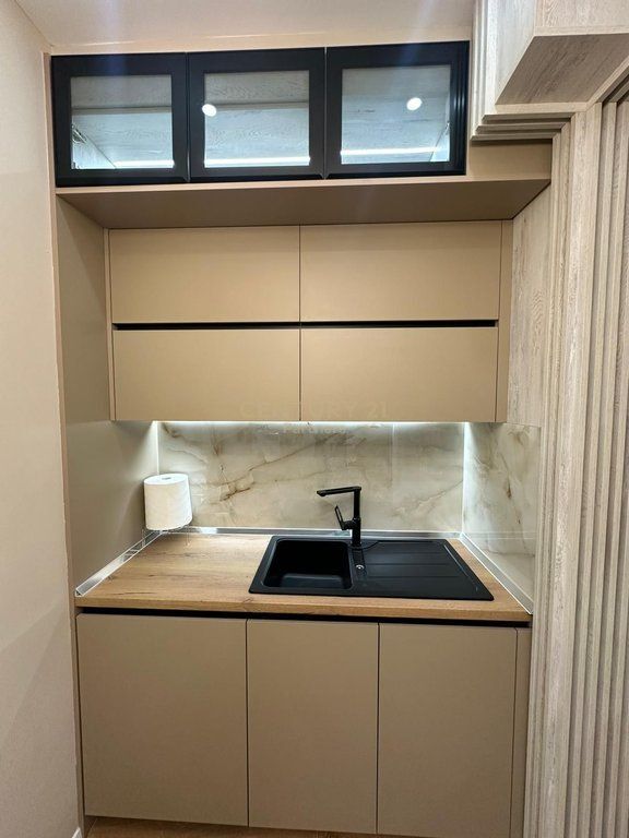 FOR RENT 2+1 APARTMENT NEAR KUQE SCHOOL !