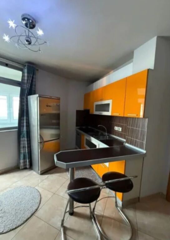 APARTAMENT ME QERA 2+1 IRFAN TOMINI 65.000 LEKE FH-81768