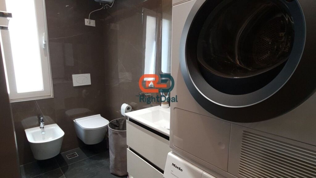 Tek Rruga E Kavajes, Jepet Me Qira Apartament 1+1, I Mobiluar Totalisht !!! - Widok 3