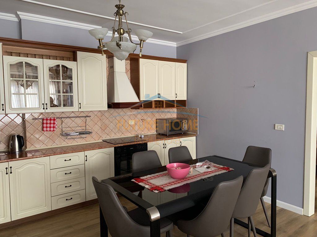 Qera,Apartament 2+1+2,Rruga e Elbasanit