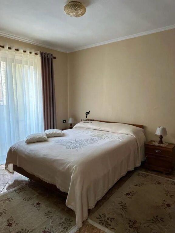 APARTAMENT ME QERA 2+1 RRUGA E ELBASANIT 60.000 LEKE FH-81699
