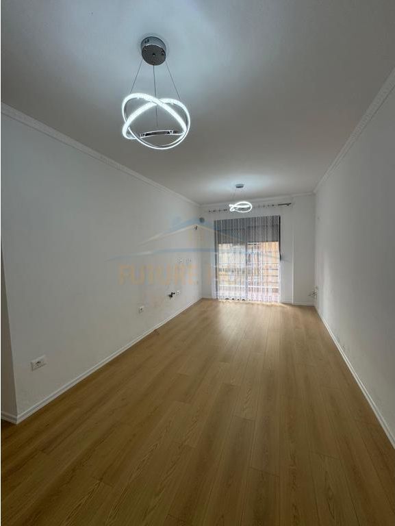 VENDO APPARTAMENTO 2+1+2, FRESK, TIRANA