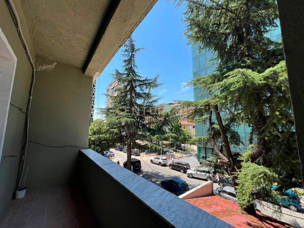 Locale per ufficio in affitto nel cuore di Blloku!
