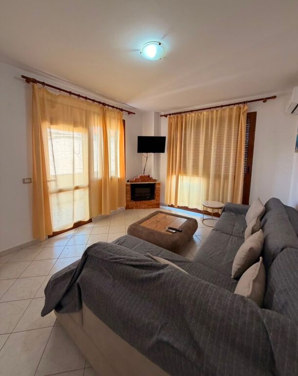 Vendesi in vendita 1+1 a Golem – Vicino a Fafa Resort