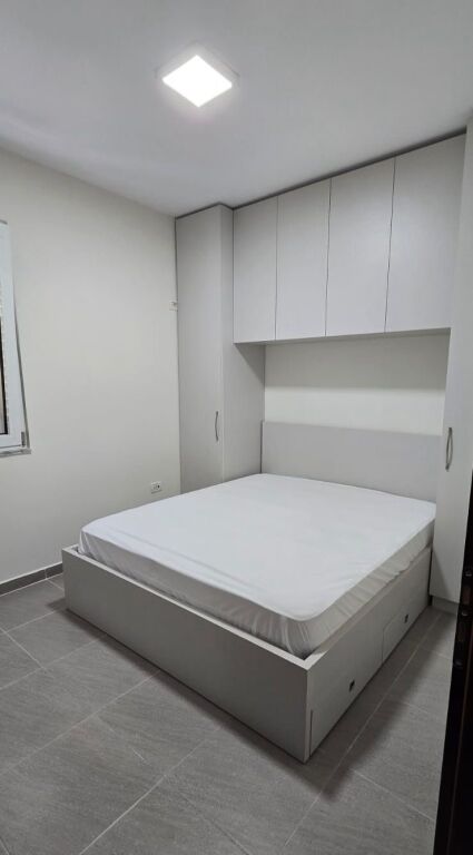 Affitto | Appartamento 1 + 1 | Comune di Parigi | 520 €/mese
