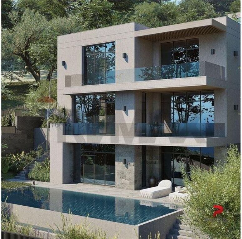 Villa su tre piani in vendita a Farke presso LAKE SHORE
