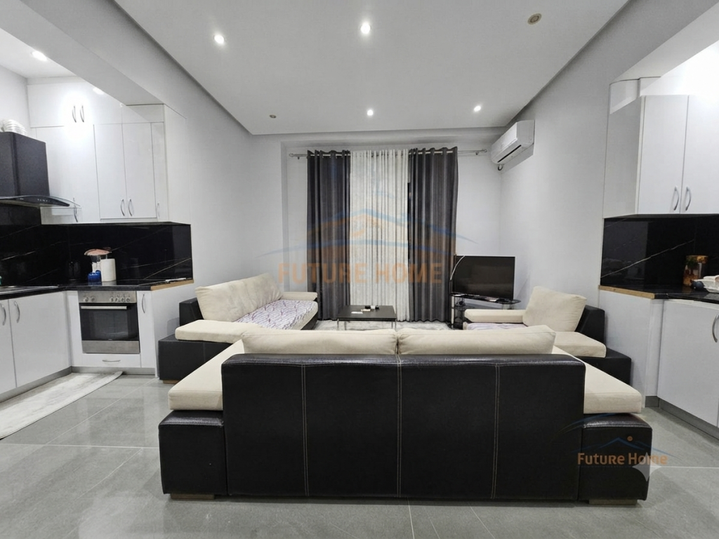 For sale, Apartment 1+1, Selite, Tirana