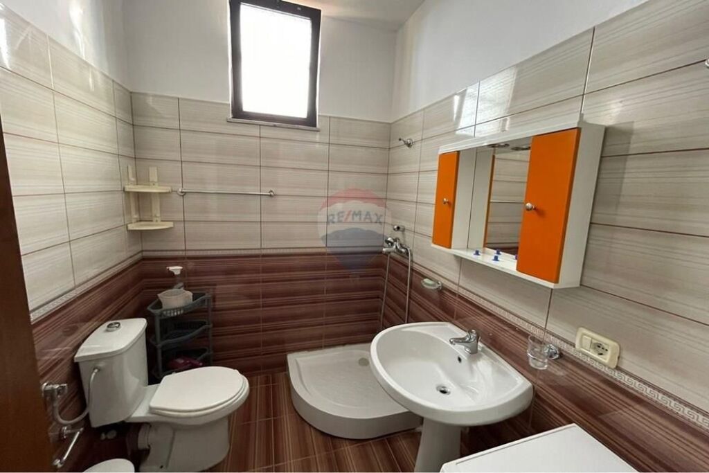 Apartment - For Rent - Tregu I Medresesë, Tirana