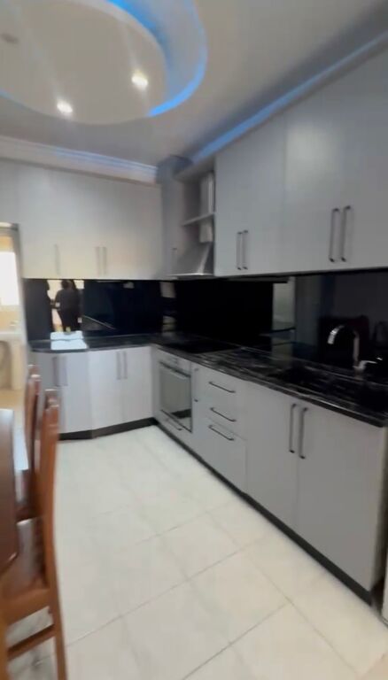 Apartament 1+1 me Qira tek Medreseja