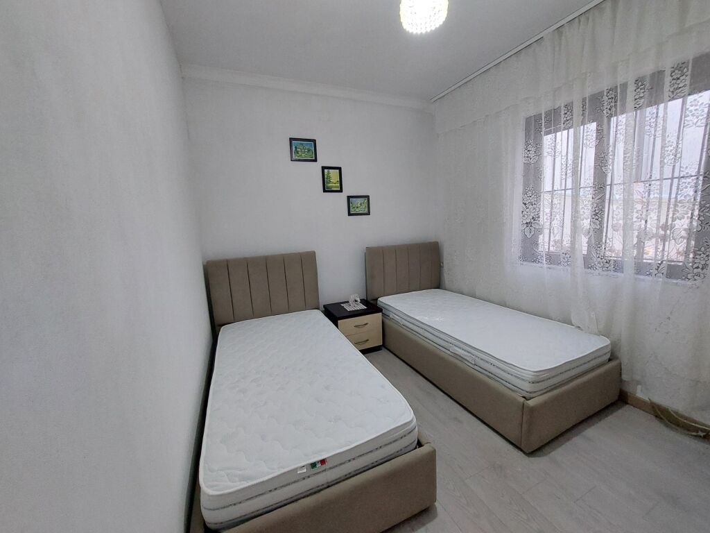 Rent | Private house 2 + 1 | American Hospital 2 | 450 €/month