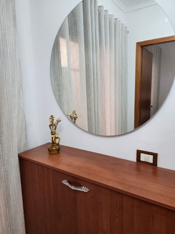 VENDESI APPARTAMENTO 1+1 FLORIDA SPIAGGIA DURRES 90000 EURO