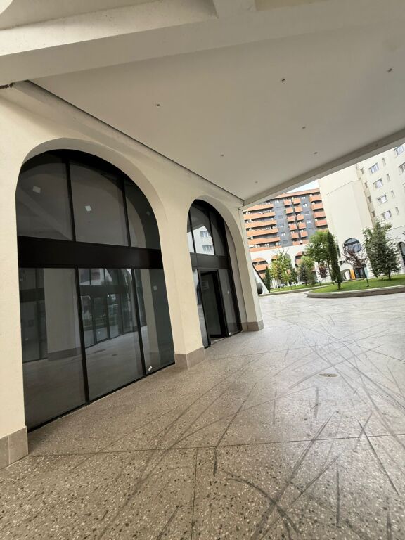 🏢 SHOP FOR RENT – RIVER RESIDENCE