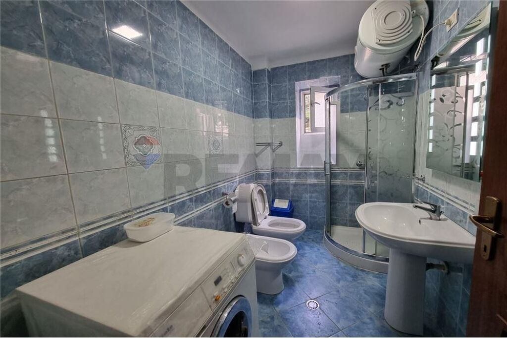 Myslym Shyr, We Rent Apartment 1+1