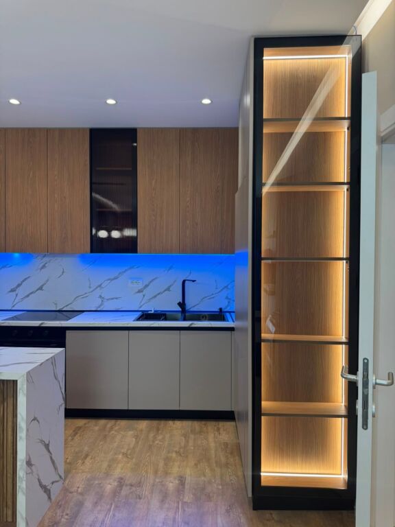 Qera | Apartament 1 + 1+Ballkon, | Laprake | 750 €/muaj