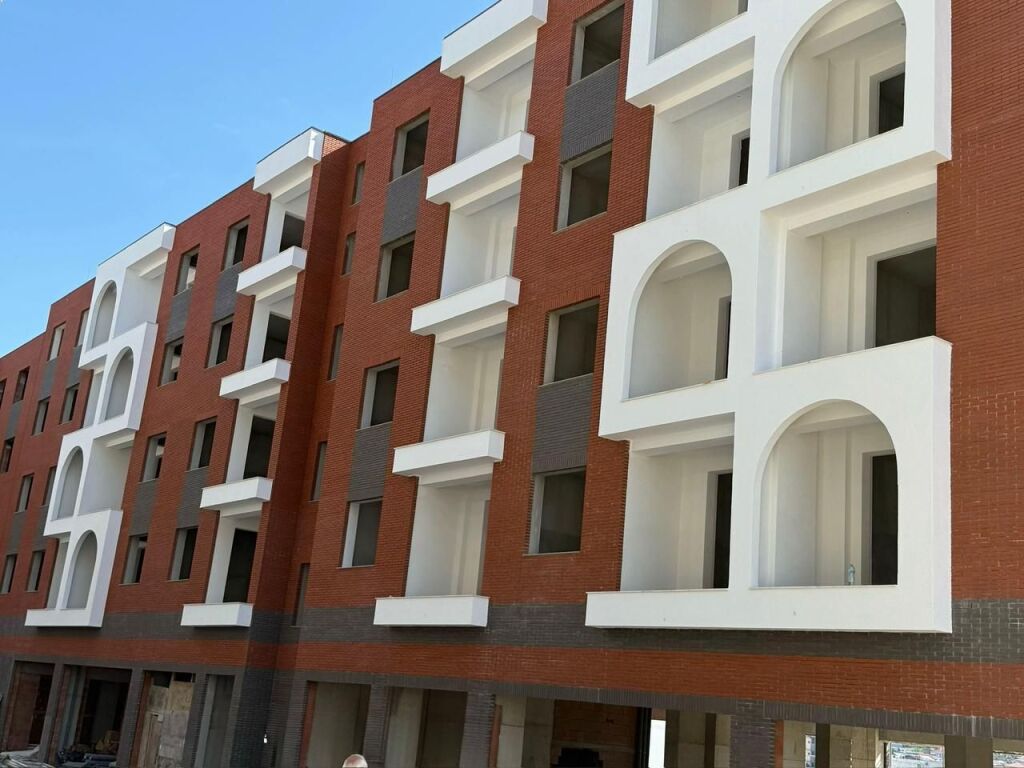 🏡 Shitet Apartament 2+1 tek LakeSide Residence – Paskuqan