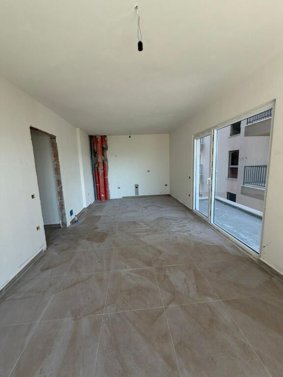 Occasione ‼️1100€/m2 Appartamento 2+1+Lavanderia Holiday In, Shengjin
