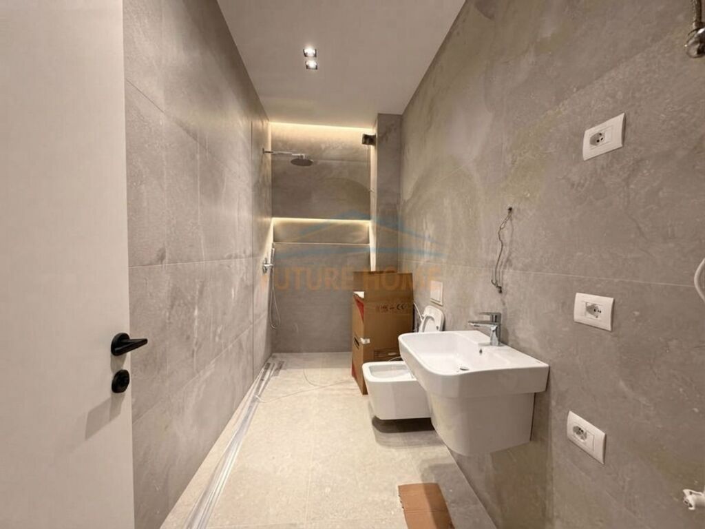 Qira, Apartament 1+1, Rruga e Barrikadave, Tiranë. - Widok 5