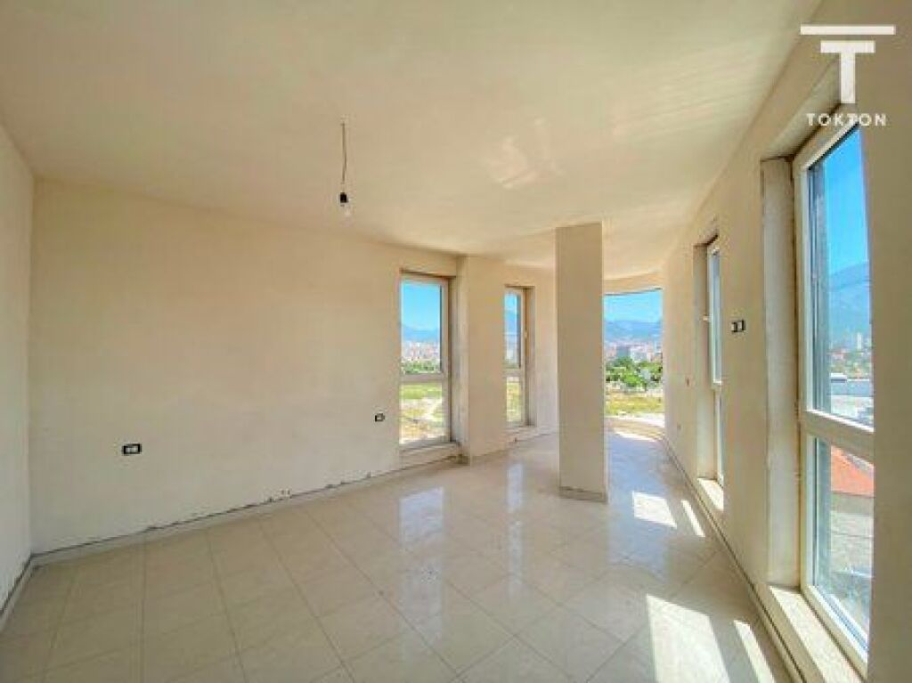 IN VENDITA, APPARTAMENTO 3+1+2, NUOVO BOULEVARD, TIRANA