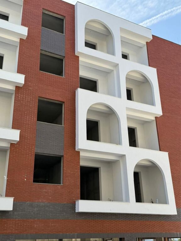 🏡 Shitet Apartament 2+1 tek LakeSide Residence – Paskuqan