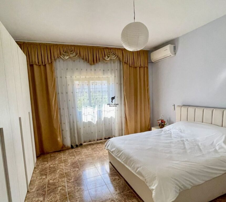 VILLA FOR RENT 272 M2 DON BOSKO 200,000 LEKE FH-81907