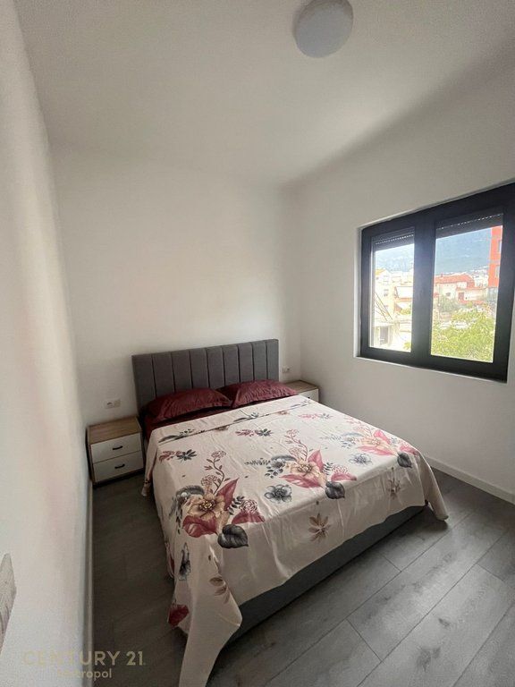 Jepet me qira apartament 1+1
