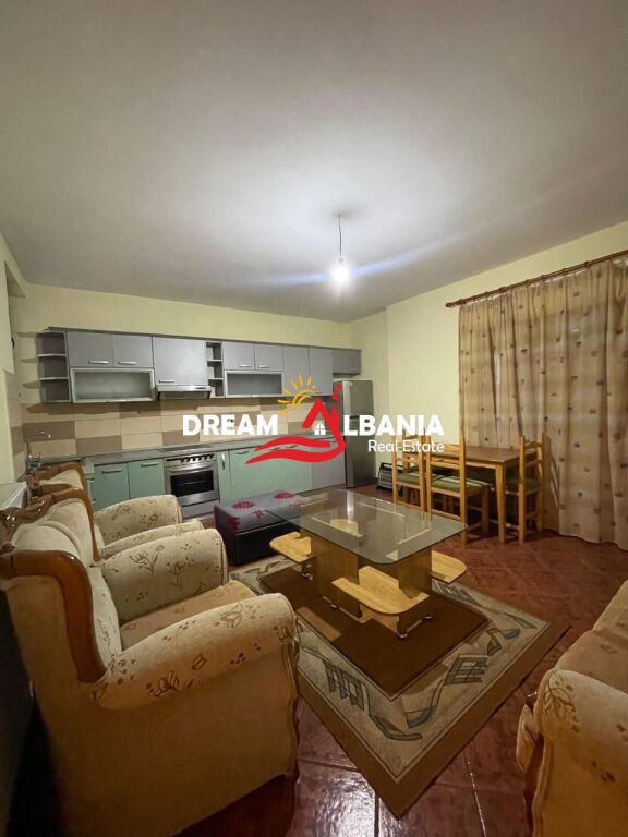 Appartamento in affitto 2+1 a 5 Maji, vicino alla scuola Tirana Jone, a Tirana (ID 4251398)