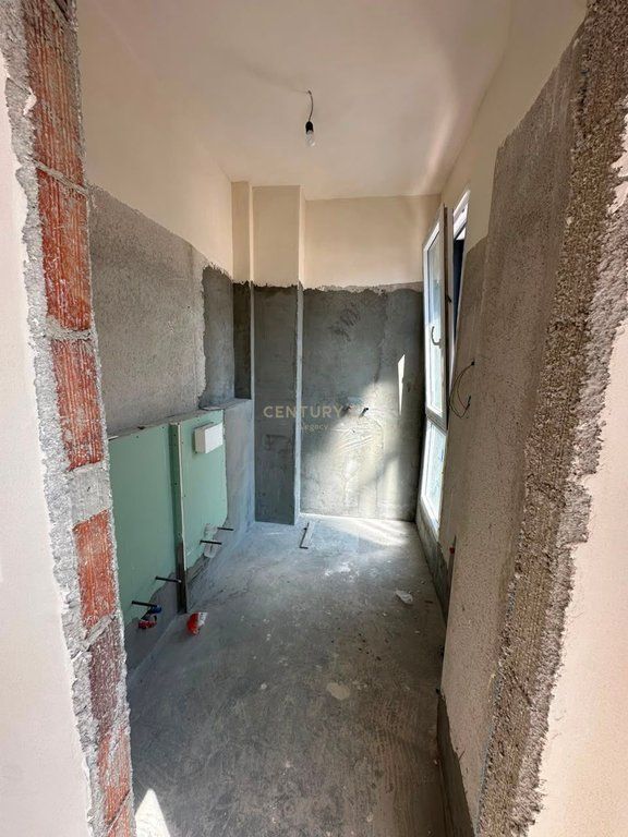Appartamento 2+1+2 in vendita a Ali Dem 256.000 €