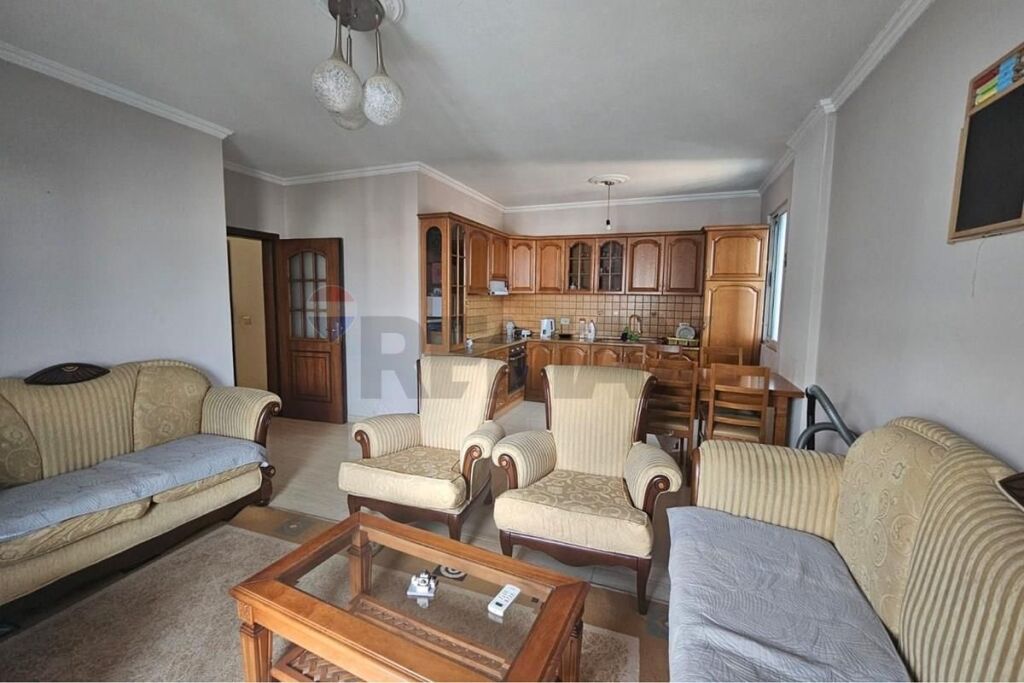 ✨ APARTAMENT 2+1 ME QIRA TE RRUGA E ELBASANIT ✨