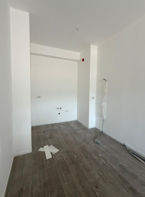 Appartamento 2+1 in vendita a Golden Park
