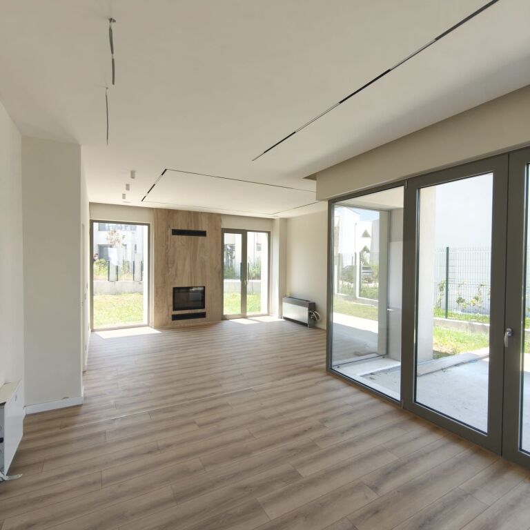 🏡 VILLA FOR RENT – GREEN VALLEY