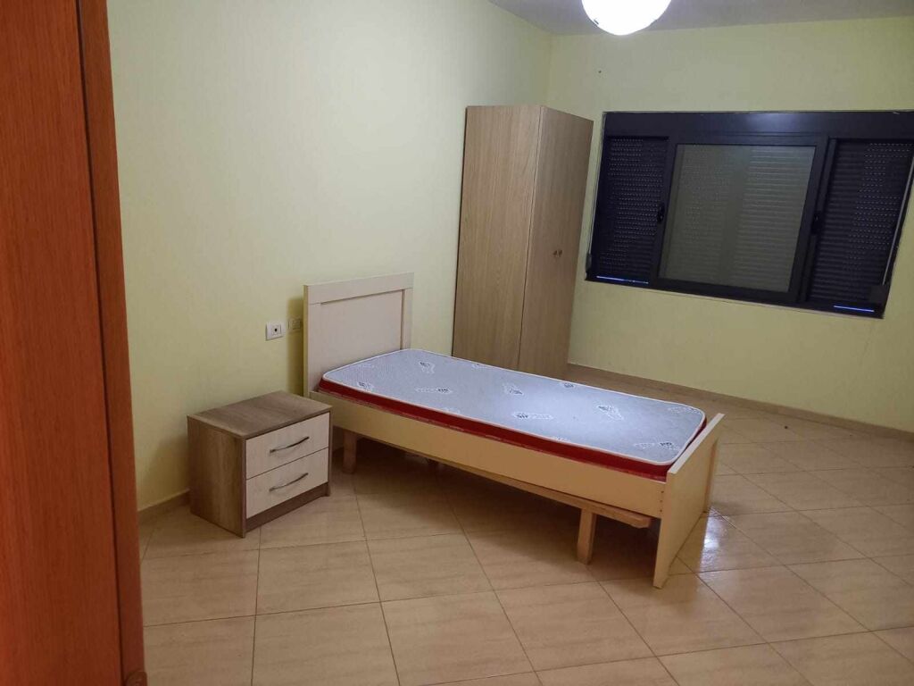 Qera | Apartament 2 + 1+2+Ballkon |Yzberisht| 400 €/muaj