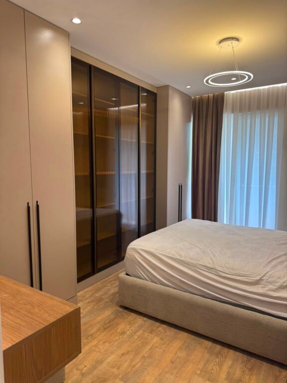 Qera | Apartament 1 + 1+Ballkon, | Laprake | 750 €/muaj
