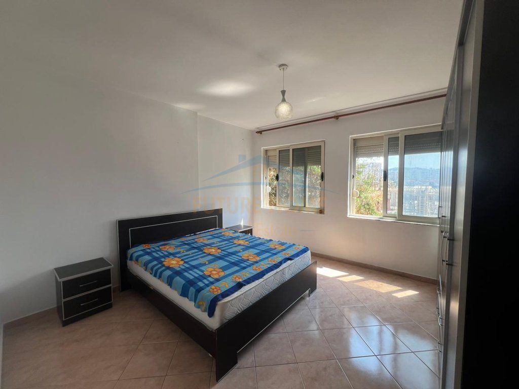 Shitet, Apartament 1+1, Yzberisht, Tiranë