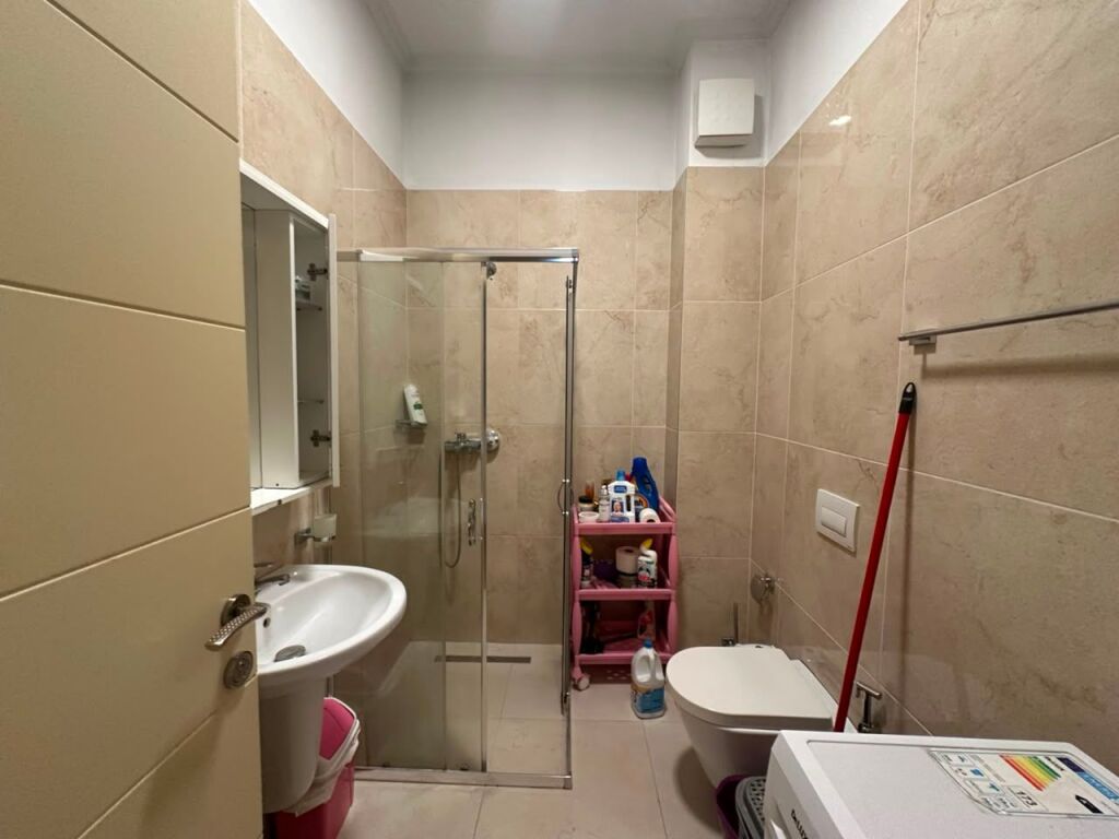 ✨ APARTAMENT 2+1+Post Parkim ME QIRA TE ISH-NISHARAKU (RRUGA E KAVAJËS) ✨