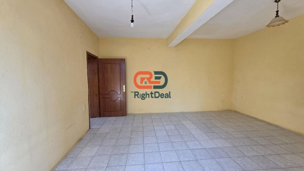 Opportunity!! Near the Red School, Private House for Sale, in Perfect Location !!