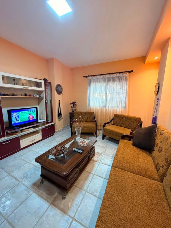 🌊 Apartment 1+1 for Sale – Mal i Robit, just a few meters from the sea!