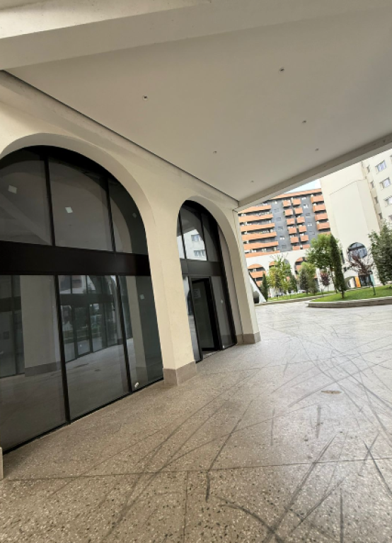 SHOP FOR RENT – RIVER RESIDENCE