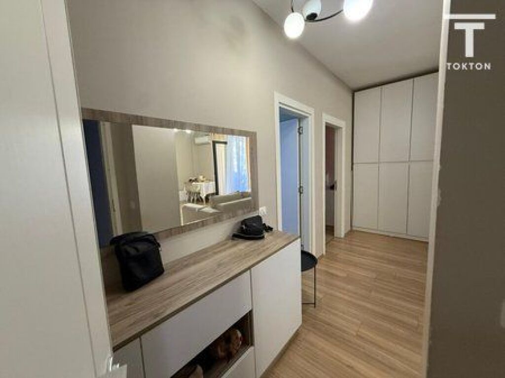 VENDESI, APPARTAMENTO 1+1, PAZARI I RI, TIRANA