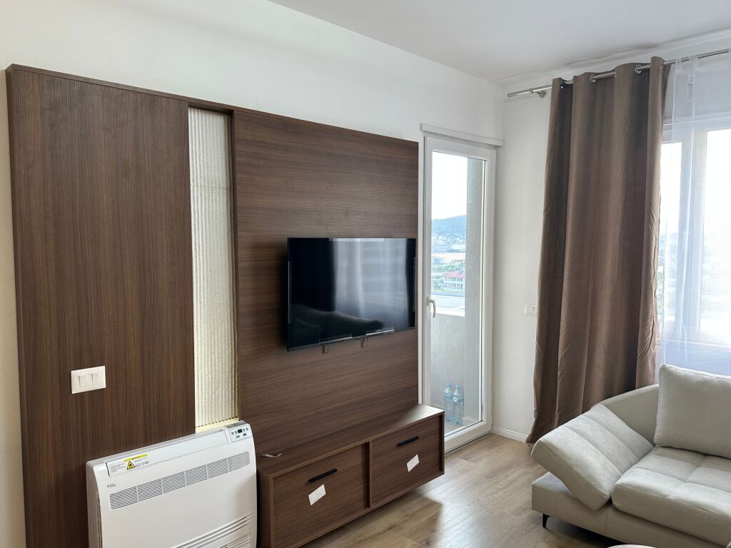 Appartamento 1+1 in affitto a Univers City