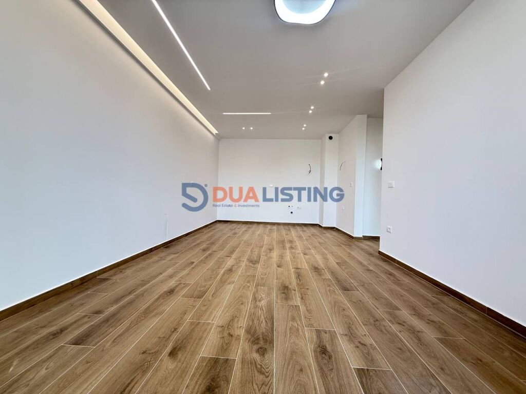 Ofrojme per shitje apartament 2+1 ne zonen e Paskuqanit tek Rezidenca Albulena.