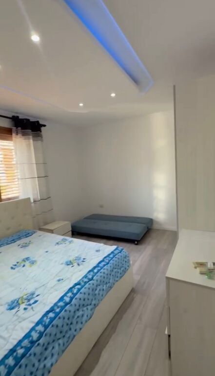 Apartament 1+1 me Qira tek Medreseja